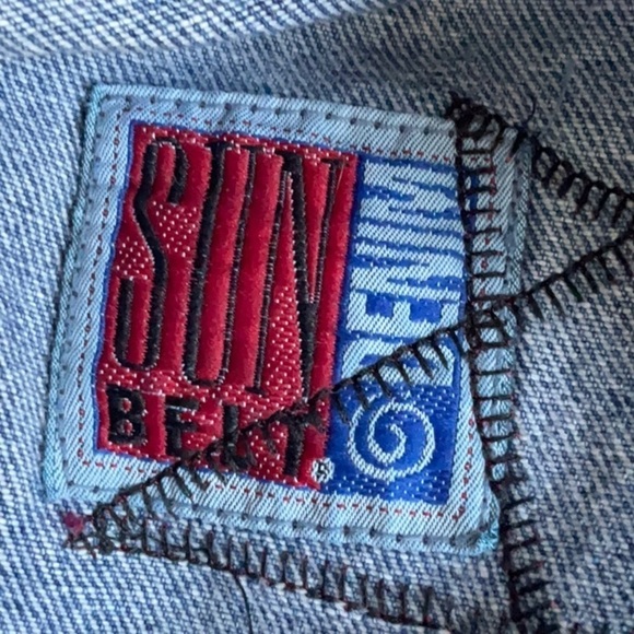 VINTAGE HAND EMBROIDERED JEAN JACKET WITH STARS - Picture 4 of 4